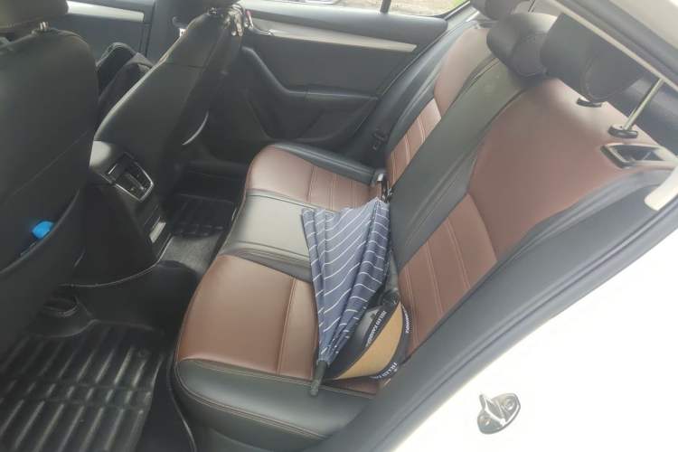 Used Skoda Octavia 2017 1.6L Automatic Chuanxing Edition Left Rear Seat