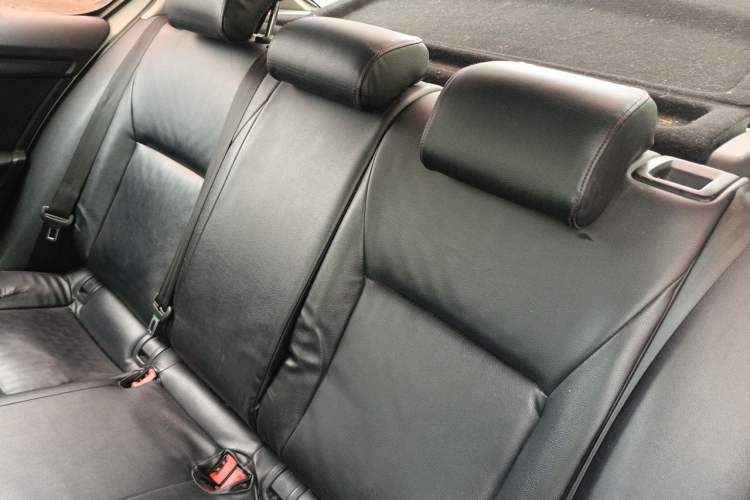 Used Skoda Octavia 2017 Classic Model 1.6L Manual Standard Edition Left Rear Seat