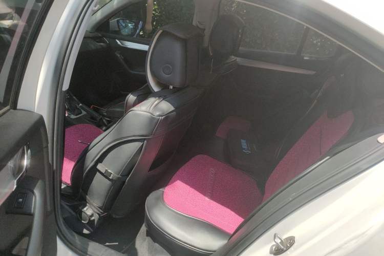 Used Skoda Octavia 2017 1.6L Automatic Chuanxing Edition Left Rear Seat