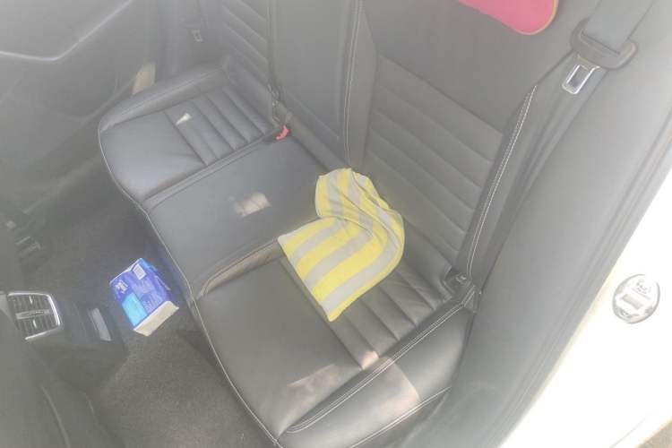 Used Skoda Octavia 2017 TSI280 DSG Smart Drive Edition Left Rear Seat