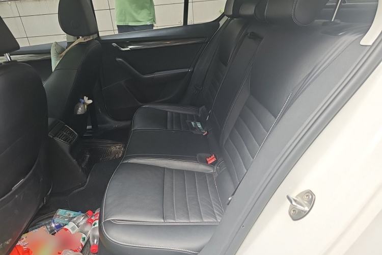 Used Skoda Octavia 2017 1.6L Automatic Smart Drive Edition Left Rear Seat