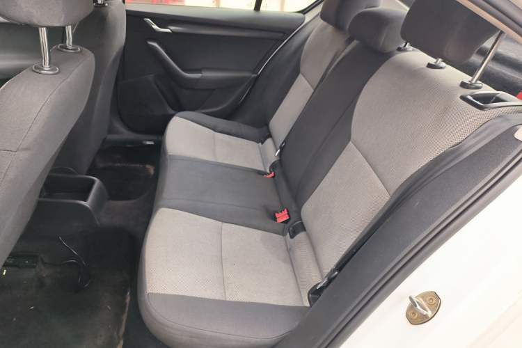 Used Skoda Octavia 2017 Classic Model 1.6L Automatic Standard Edition Left Rear Seat