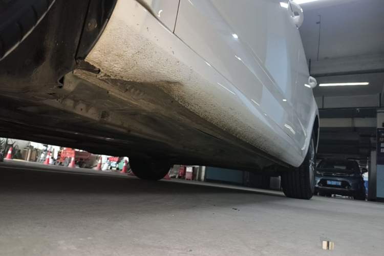 Used Skoda Octavia 2017 1.6L Manual Trend Edition Left Side Sill