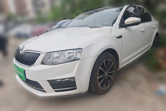 Used Skoda Octavia 2017 1.6L Manual Smart Drive Edition