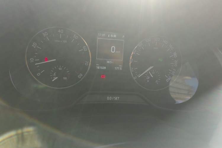 Used Skoda Octavia 2017 1.6L Automatic Smart Drive Edition Odometer Close Up