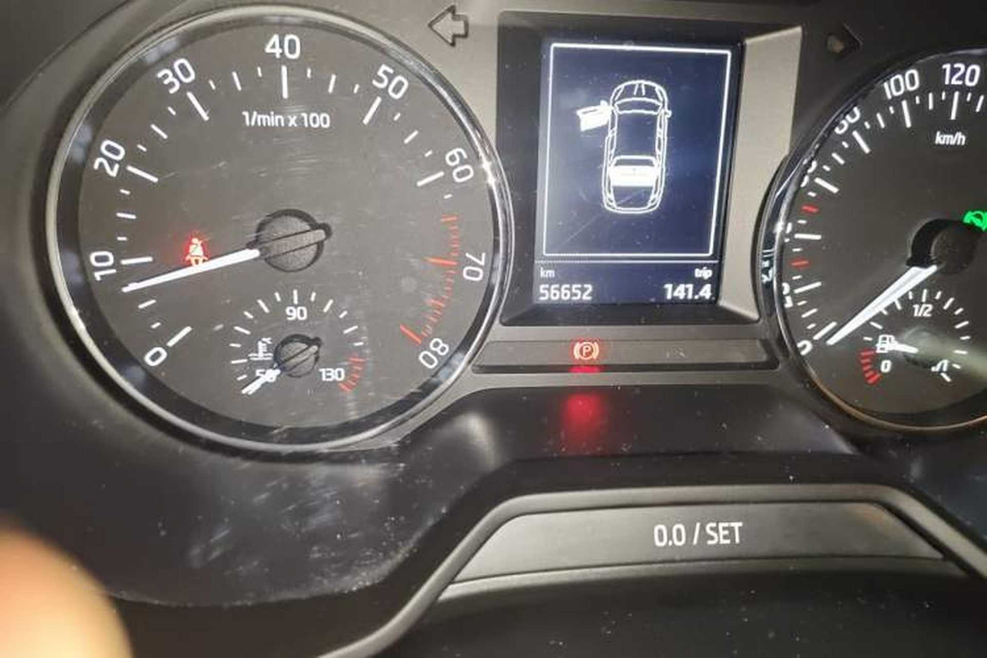 Used Skoda Octavia 2017 1.6L Automatic Smart Drive Edition Odometer Close Up
