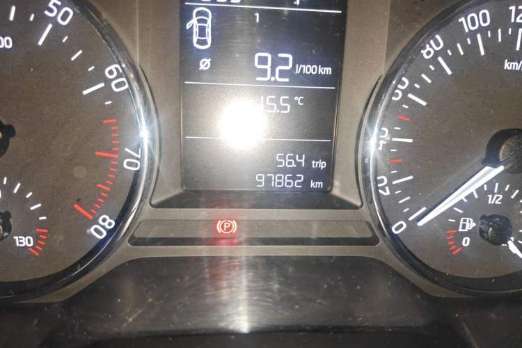 Used Skoda Octavia 2017 1.6L Automatic Chuanxing Edition Odometer Close Up