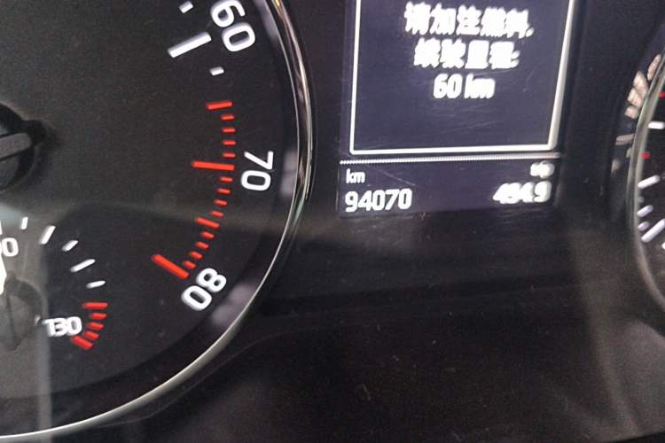 Used Skoda Octavia 2017 TSI280 DSG Smart Drive Edition Odometer Close Up
