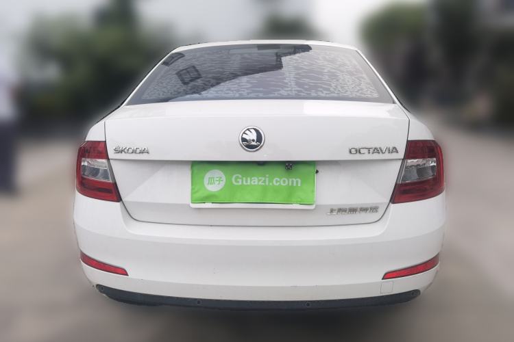 Used Skoda Octavia 2017 Classic Model 1.6L Automatic Comfort Edition Rear
