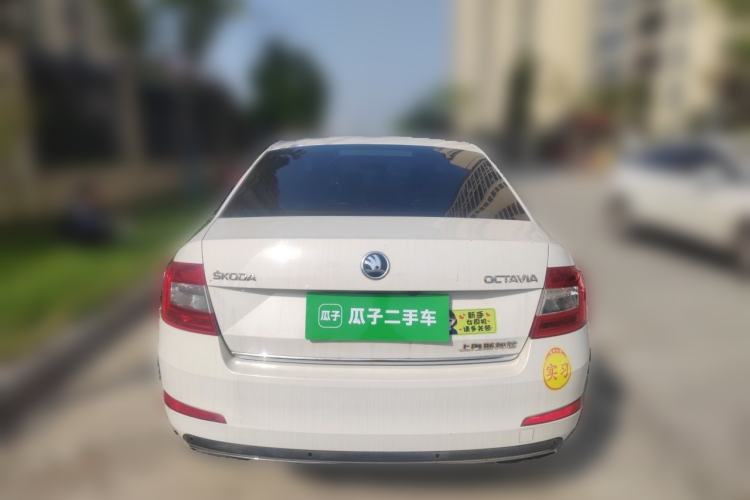 Used Skoda Octavia 2017 1.6L Automatic Smart Drive Edition Rear