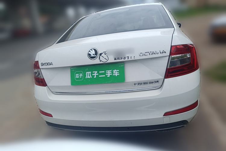 Used Skoda Octavia 2017 1.6L Manual Smart Drive Edition Rear