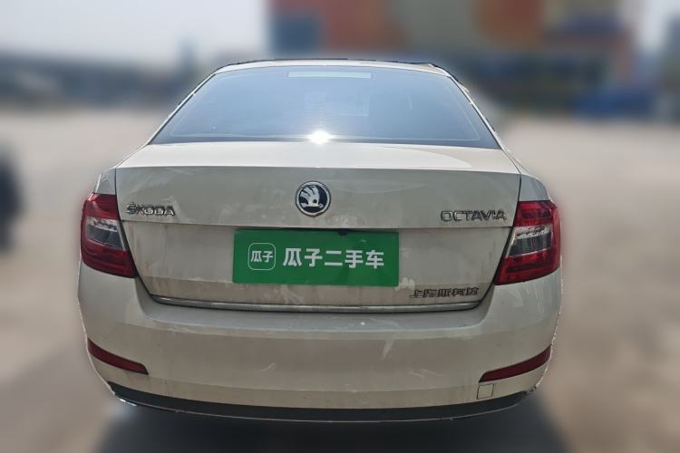 Used Skoda Octavia 2017 1.6L Automatic Smart Drive Edition Rear