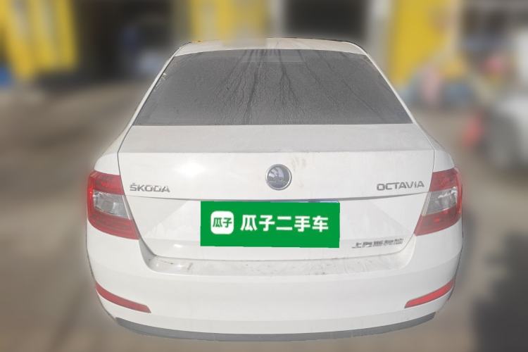 Used Skoda Octavia 2017 Classic Model 1.6L Automatic Standard Edition Rear