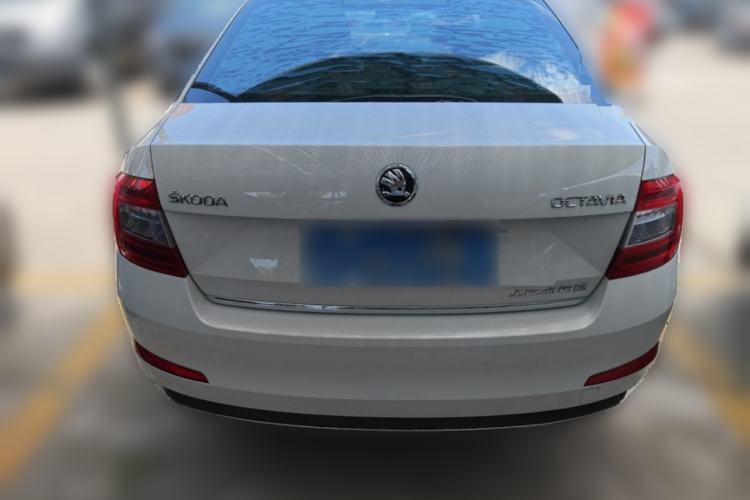 Used Skoda Octavia 2017 1.6L Automatic Smart Drive Edition Rear