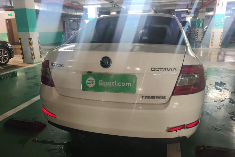 Used Skoda Octavia 2017 1.6L Automatic Chuanxing Edition Rear