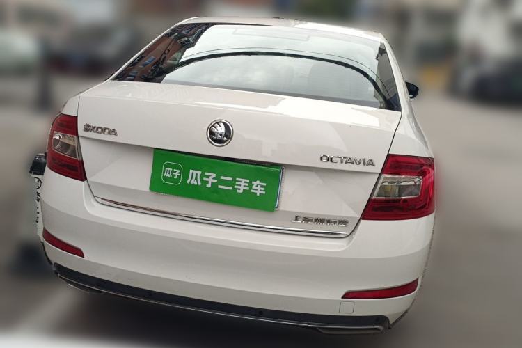 Used Skoda Octavia 2017 1.6L Automatic Smart Drive Edition Rear