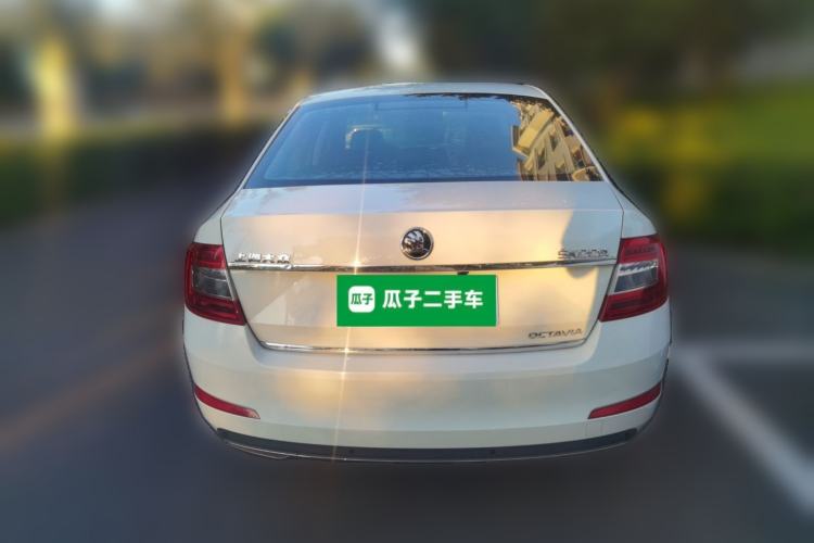 Used Skoda Octavia 2017 1.6L Automatic Smart Drive Edition Rear