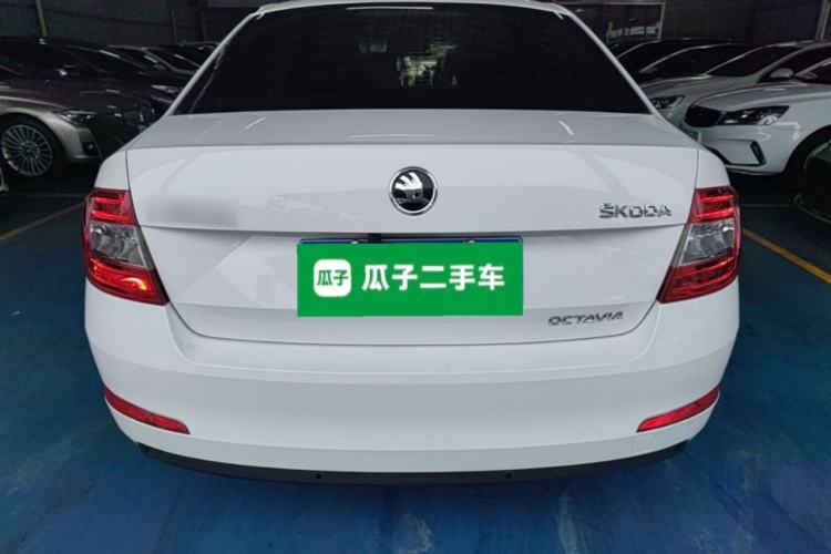 Used Skoda Octavia 2017 1.6L Automatic Chuanxing Edition Rear