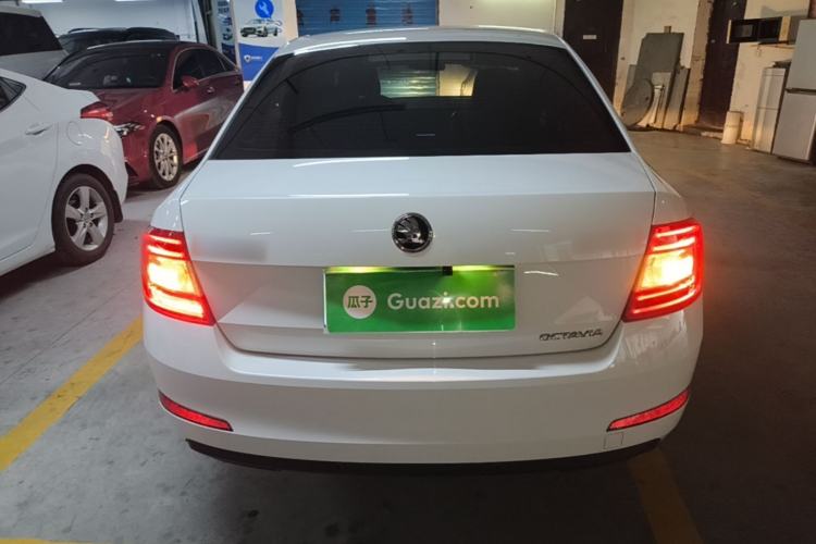 Used Skoda Octavia 2017 1.6L Manual Trend Edition Rear