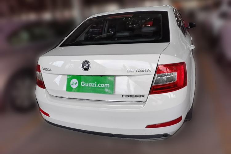 Used Skoda Octavia 2017 1.6L Automatic Smart Drive Edition Rear