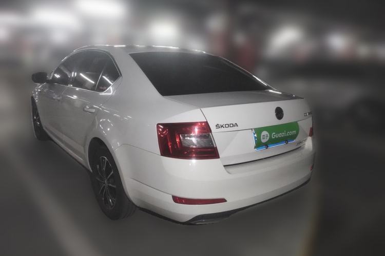 Used Skoda Octavia 2017 1.6L Automatic Smart Drive Edition Rear Left 45 Deg
