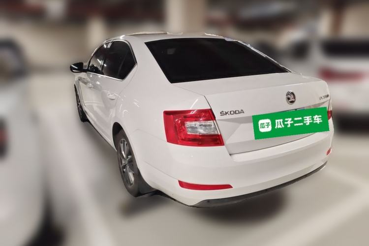 Used Skoda Octavia 2017 1.6L Automatic Chuanxing Edition Rear Left 45 Deg