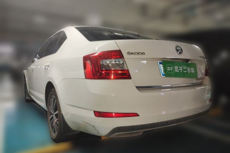Used Skoda Octavia 2017 1.6L Manual Smart Drive Edition Rear Left 45 Deg