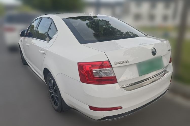 Used Skoda Octavia 2017 1.6L Automatic Smart Drive Edition Rear Left 45 Deg