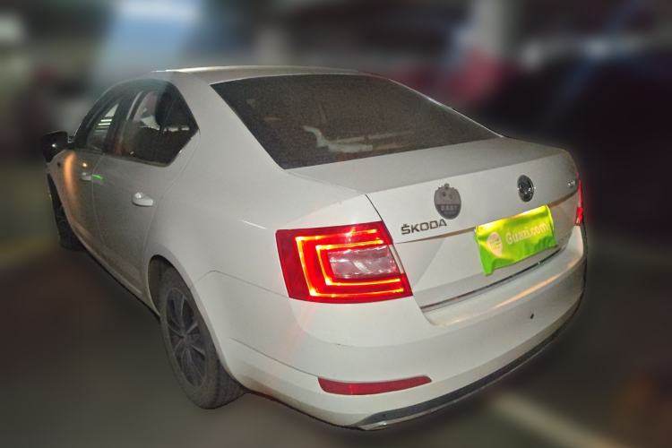 Used Skoda Octavia 2017 1.6L Automatic Smart Drive Edition Rear Left 45 Deg