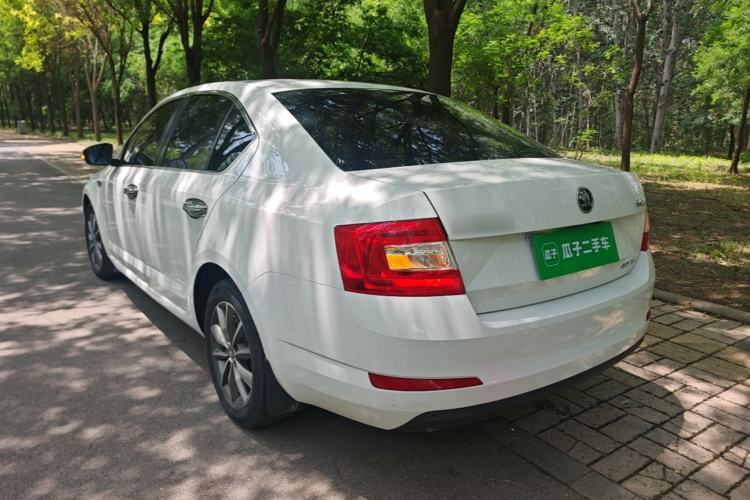 Used Skoda Octavia 2017 1.6L Manual Trend Edition Rear Left 45 Deg