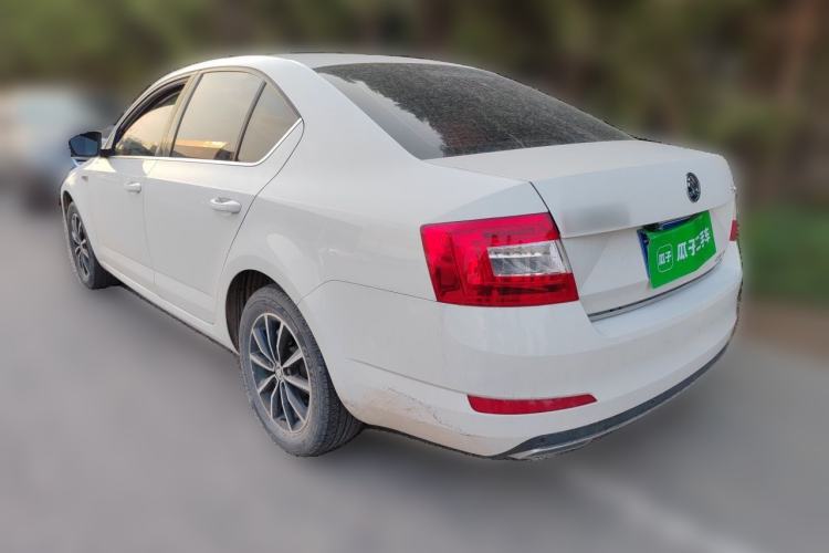 Used Skoda Octavia 2017 1.6L Automatic Smart Drive Edition Rear Left 45 Deg