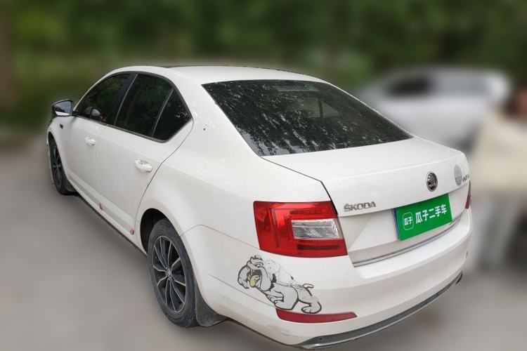 Used Skoda Octavia 2017 1.6L Automatic Smart Drive Edition Rear Left 45 Deg