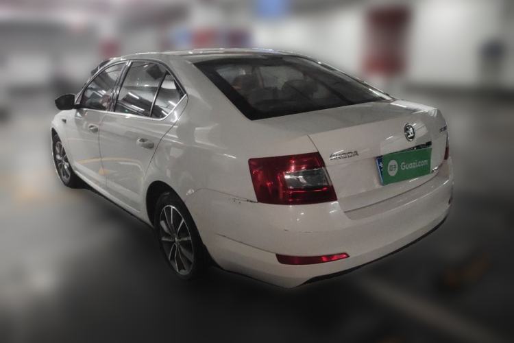 Used Skoda Octavia 2017 1.6L Automatic Chuanxing Edition Rear Left 45 Deg
