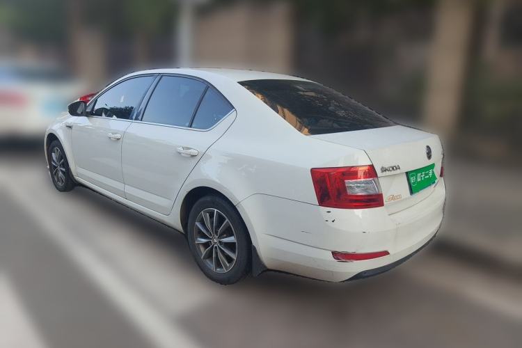 Used Skoda Octavia 2017 1.6L Automatic Chuanxing Edition Rear Left 45 Deg