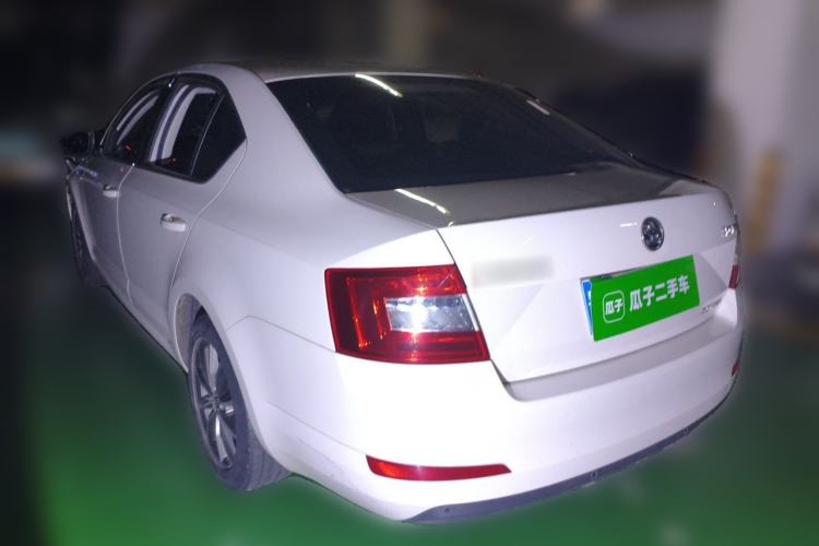 Used Skoda Octavia 2017 1.6L Automatic Chuanxing Edition Rear Left 45 Deg