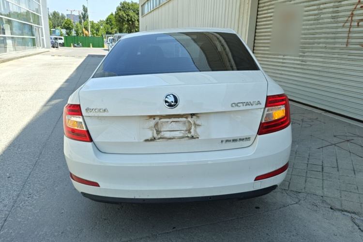 Used Skoda Octavia 2017 1.6L Automatic Chuanxing Edition Rear
