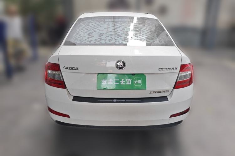 Used Skoda Octavia 2017 Classic Model 1.6L Automatic Standard Edition Rear