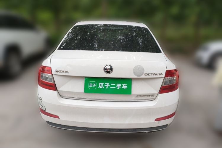 Used Skoda Octavia 2017 1.6L Automatic Smart Drive Edition Rear