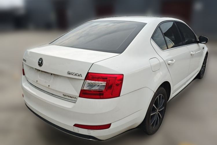 Used Skoda Octavia 2017 1.6L Automatic Smart Drive Edition Rear Right 45 Deg