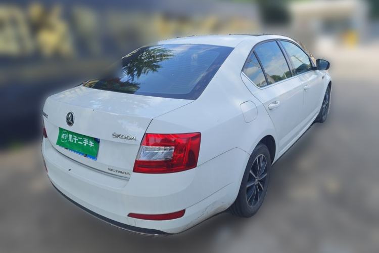 Used Skoda Octavia 2017 1.6L Automatic Smart Drive Edition Rear Right 45 Deg