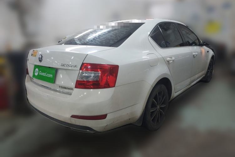 Used Skoda Octavia 2017 TSI280 DSG Smart Drive Edition Rear Right 45 Deg