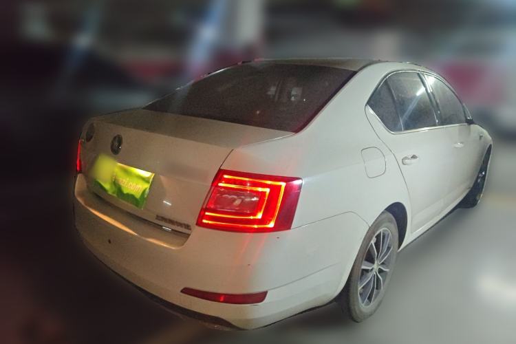 Used Skoda Octavia 2017 1.6L Automatic Smart Drive Edition Rear Right 45 Deg
