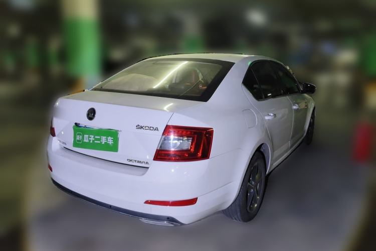 Used Skoda Octavia 2017 TSI280 DSG Smart Drive Edition Rear Right 45 Deg