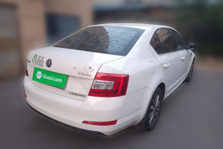 Used Skoda Octavia 2017 1.6L Manual Trend Edition Rear Right 45 Deg