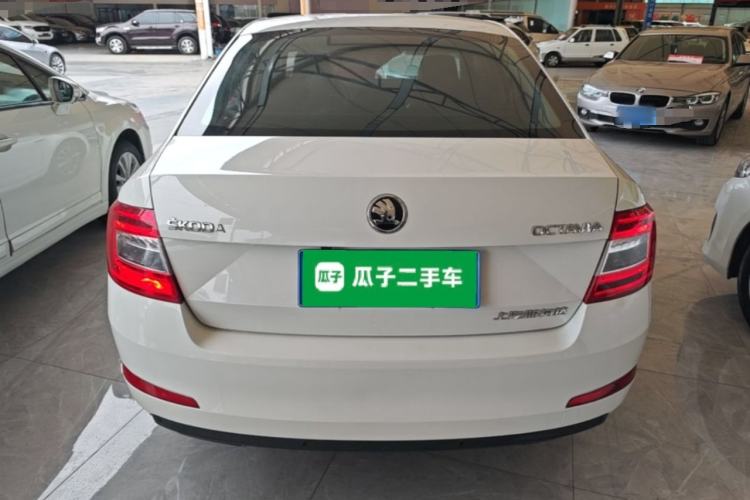 Used Skoda Octavia 2017 1.6L Automatic Chuanxing Edition Rear