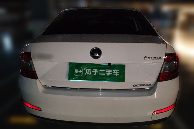 Used Skoda Octavia 2017 1.6L Automatic Smart Drive Edition Rear