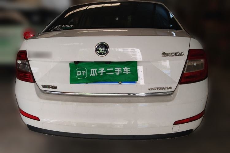 Used Skoda Octavia 2017 1.6L Automatic Smart Drive Edition Rear