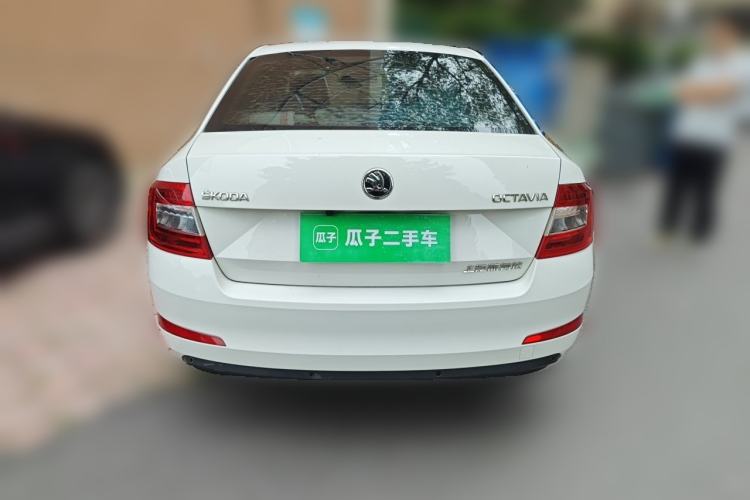 Used Skoda Octavia 2017 1.6L Automatic Chuanxing Edition Rear