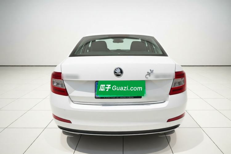 Used Skoda Octavia 2017 1.6L Automatic Smart Drive Edition Rear