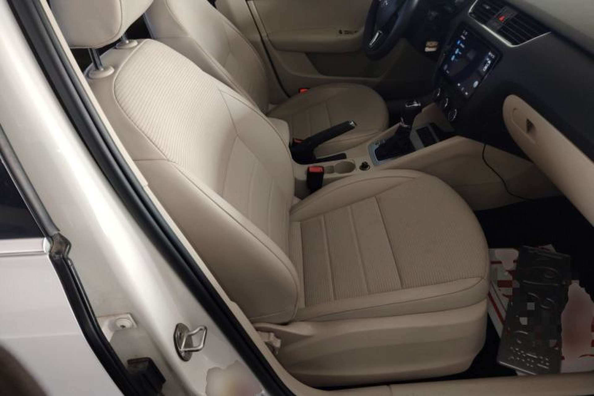 Used Skoda Octavia 2017 1.6L Automatic Chuanxing Edition Right Front Seat